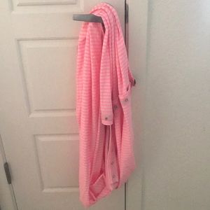 lululemon Vinyasa pink & white scarf